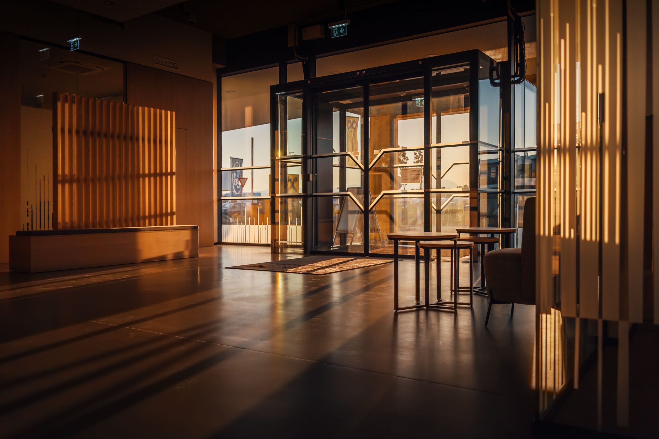 Professionelle Immobilienleistungen von NAVAH Studios